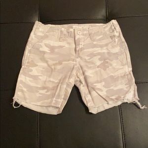 G1 hoods shorts